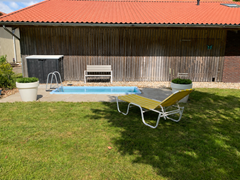 zwembad met water-3.png